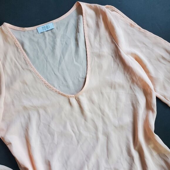 Tobi Cream Pink Blouse - Picture 3 of 9